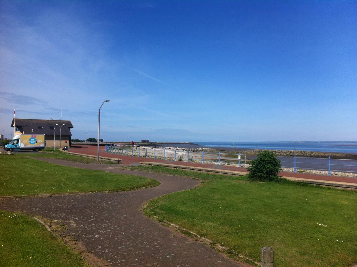 The Belle Vue Hotel Morecambe Exterior foto